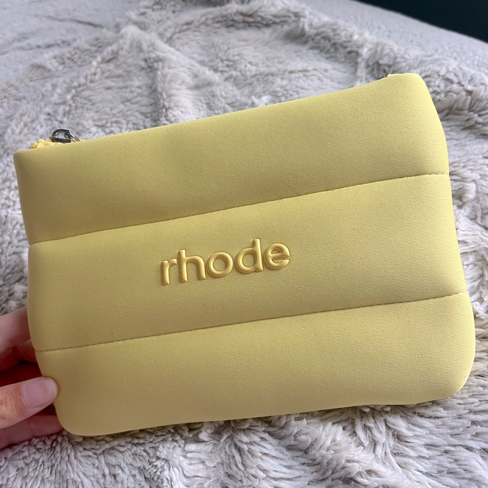 RHODE Lemontini Bubble Case - LIMITED EDITION